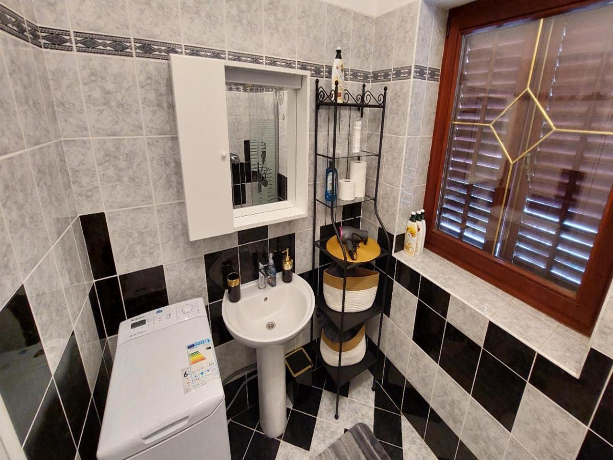 Rooms Argo Cres Kültér fotó